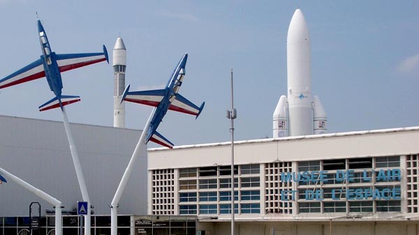 musée aeronautique du bourget