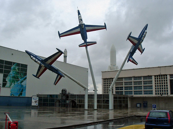 musée aeronautique du bourget