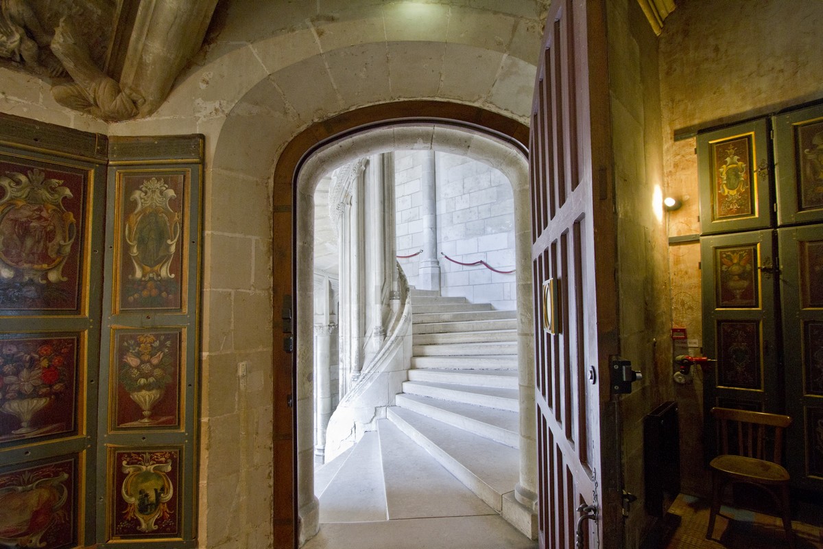 theme of musee des beaux arts